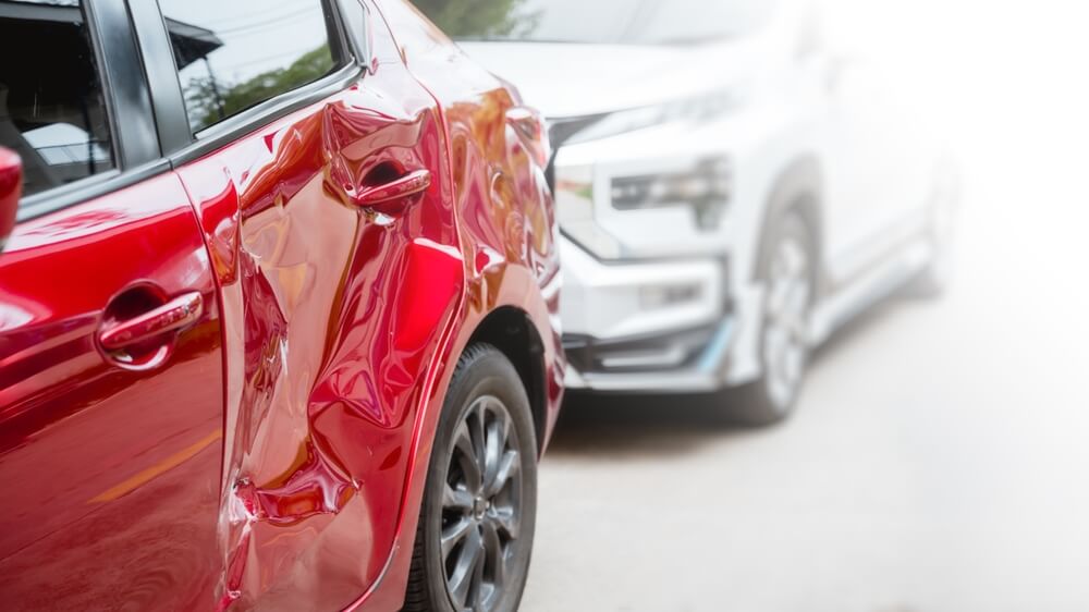 Who Pays for Damages in a Car Accident in Florida? A Clear Guide for Injury Victims